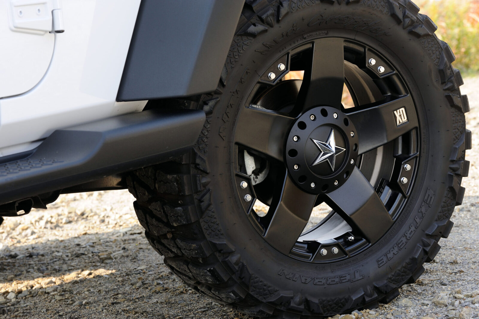 JK WRANGLER UNLIMITED SPORTS STAGE-FOUR 20インチ大径タイヤながらも軽快な走りを見せる。