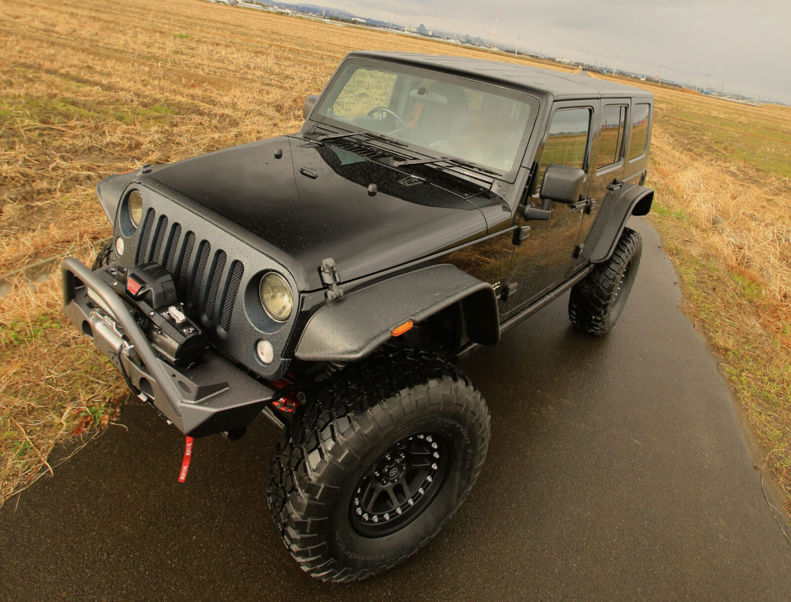JK WRANGLER UNLIMITED CRD GRAVEL AUTO SERVICE