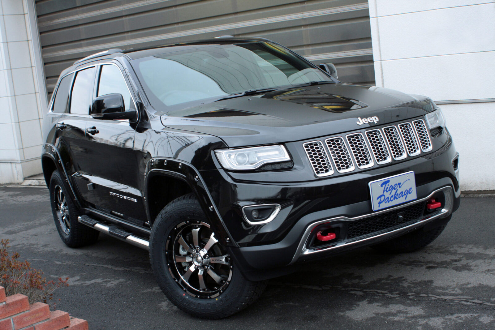 WK GRAND CHEROKEE TIGER AUTO