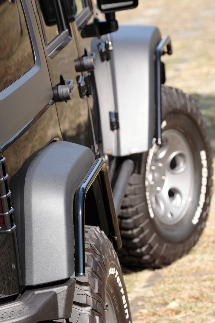 JK WRANGLER UNLIMITED RUBICON RINEI チューブフェンダーはリンエイのオリジナルパーツだ。