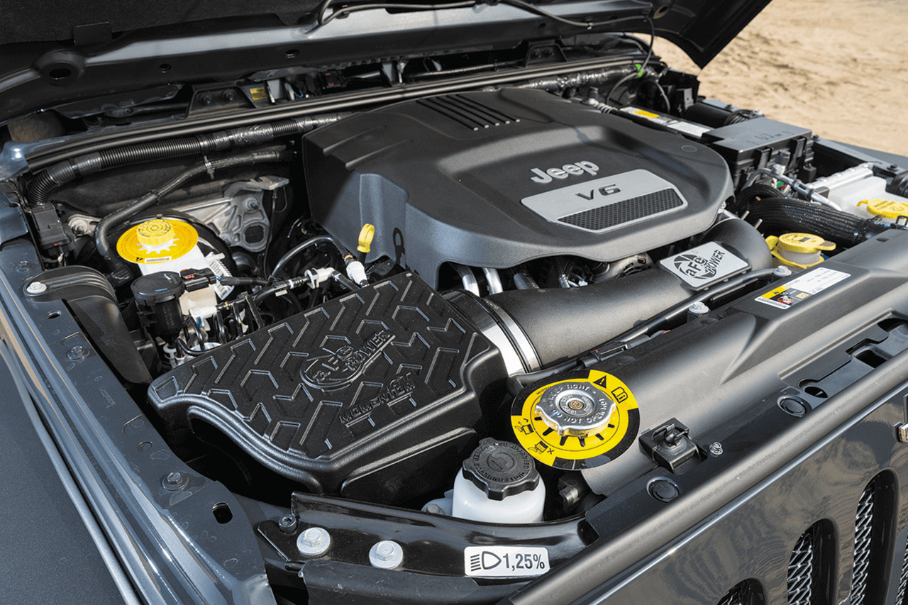 ボックス状のケース内にファンネル型クリーナーを備えたaFeのエアインテーク。JK WRANGLER UNLIMITED / SCT-XWD