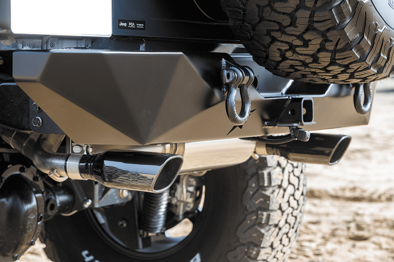ブラックテールが迫力のボーラATAKマフラー。JK WRANGLER UNLIMITED / SCT-XWD