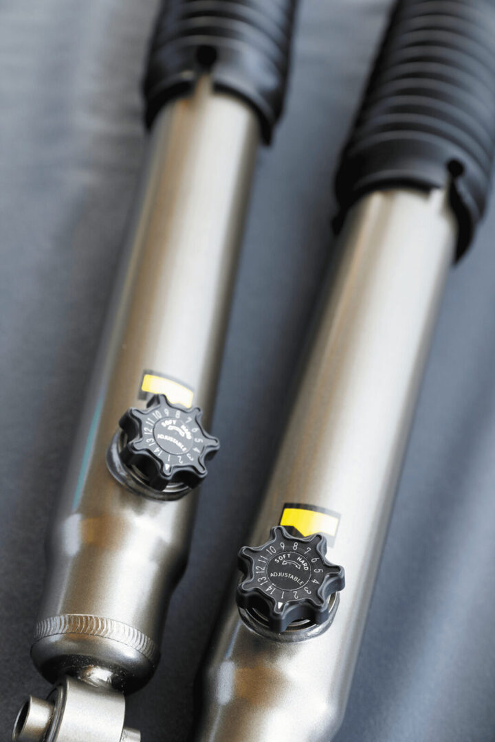 SHOCK ABSORBER / JAOS