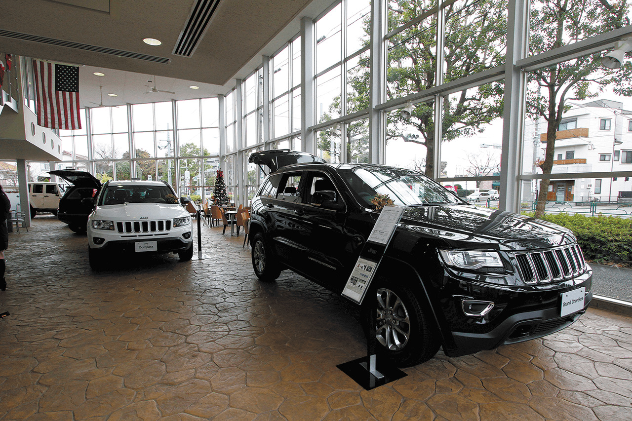 新車・中古車の販売だけではなくジープがある楽しい生活やジープに乗る喜びもプロデュースJEEP WRANGLER RUBICON / FIVE STAR TOTO