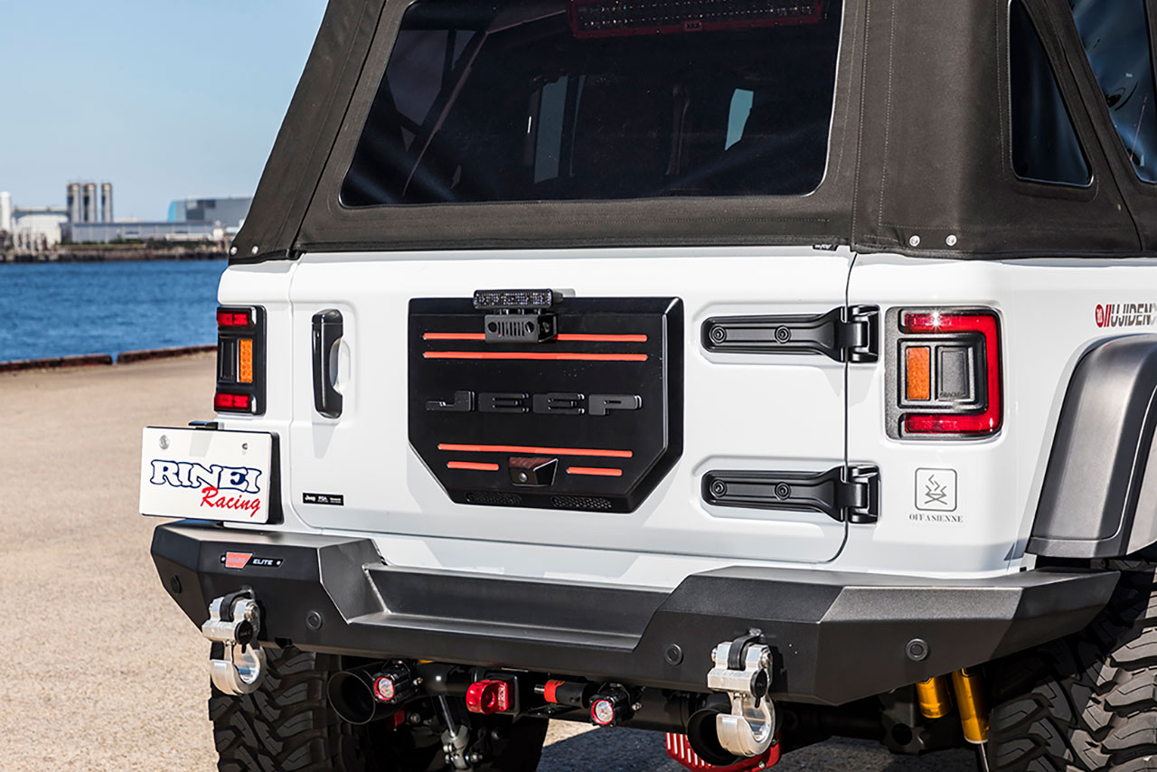 JEEP Wrangler Unlimited SAHARA by Rinei