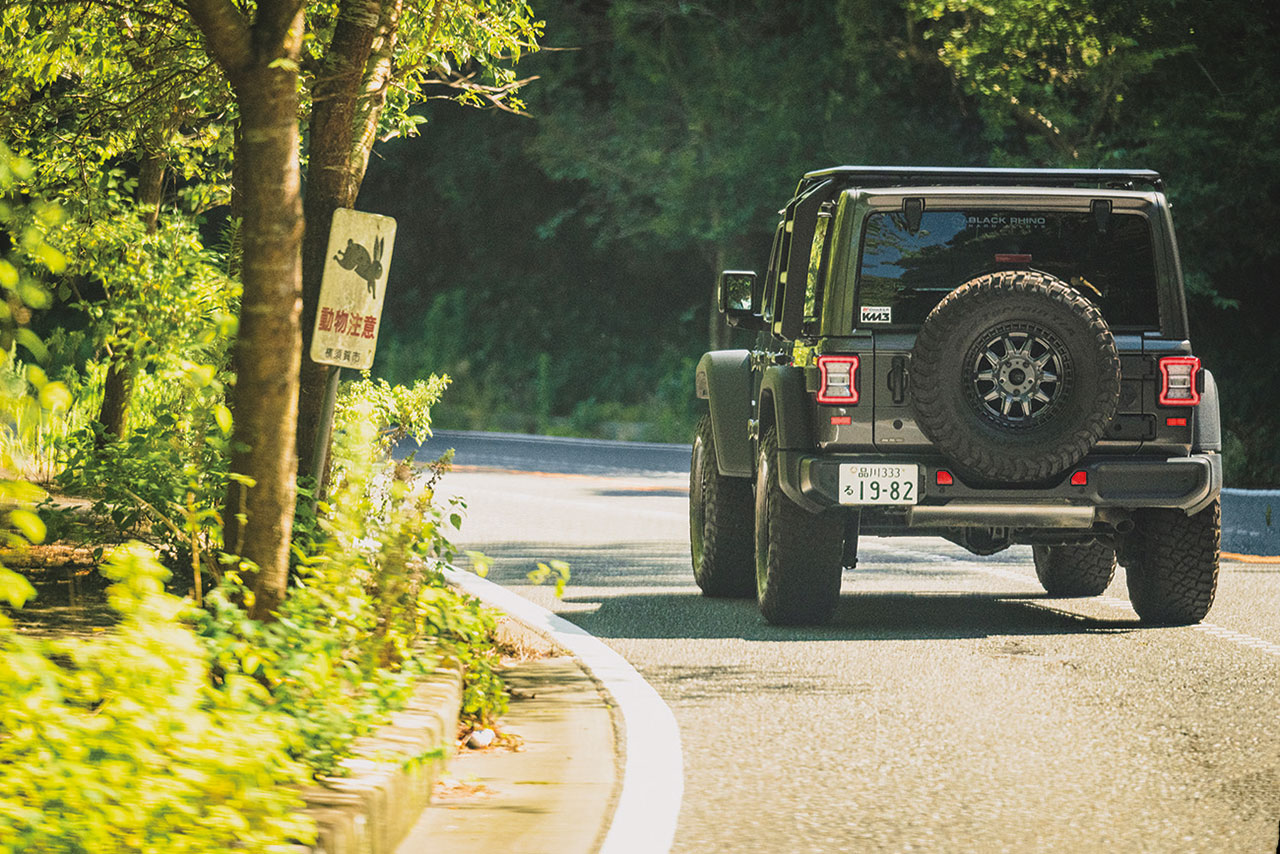 JEEP×OUTDOOR-JEEPで楽しむワンランク上のアウトドア-JEEP WRANGLER SAHARA