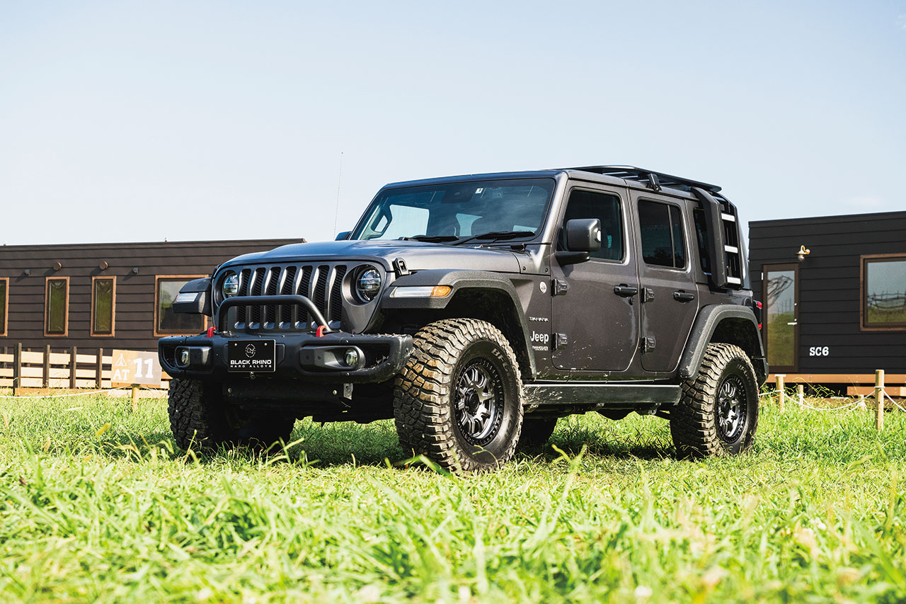 JEEP×OUTDOOR-JEEPで楽しむワンランク上のアウトドア-JEEP WRANGLER SAHARA
