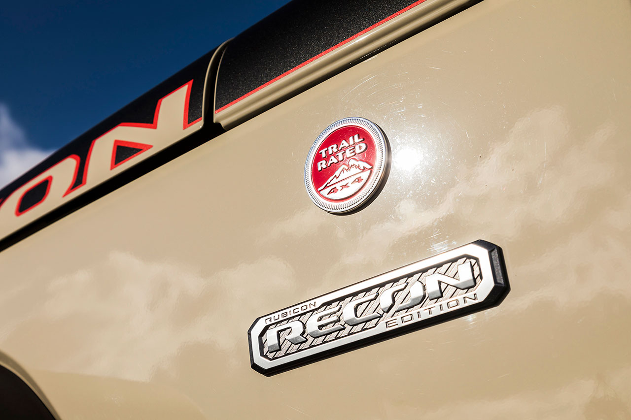 Gravel Auto Service JEEP JK Wrangler