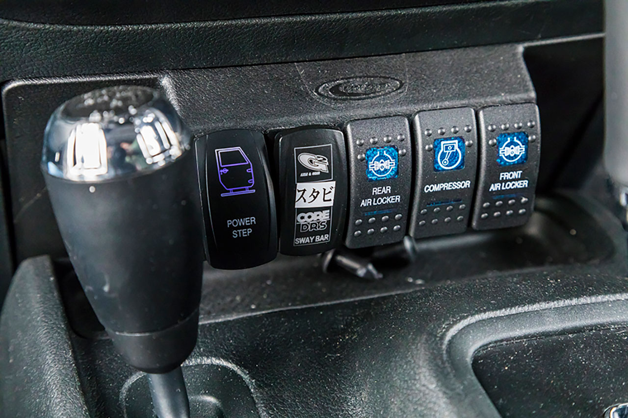 Hall Shot JEEP JK Wrangler