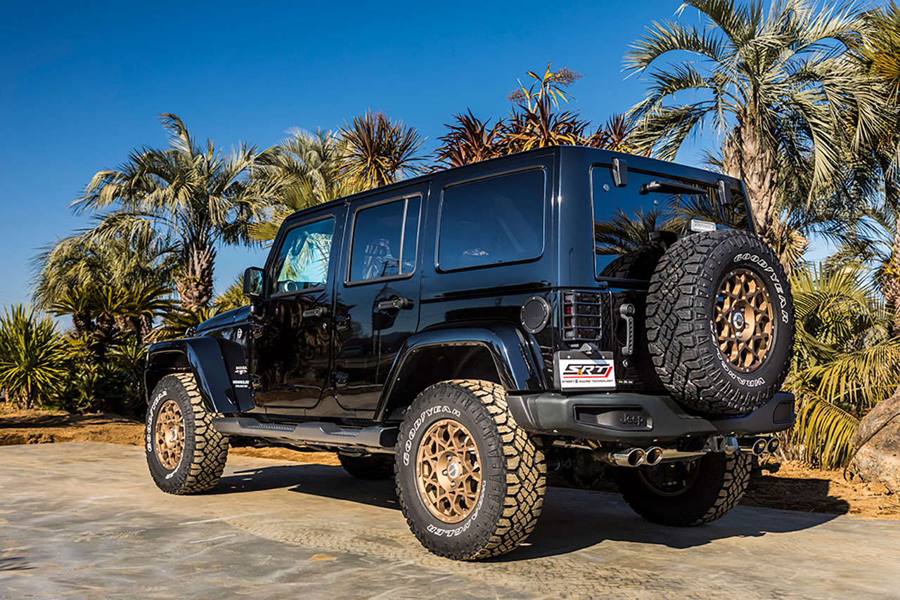 S&RTが提唱するJeep Light Custom 2016 Jeep Wrangler Unlimited SAHARA