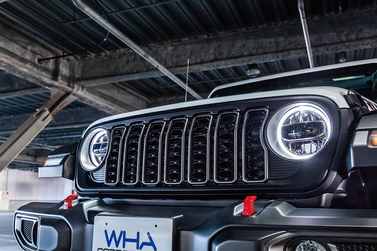 JEEP Wrangler Unlimited RUBICON w/Facelift Grill by WHA Corporation