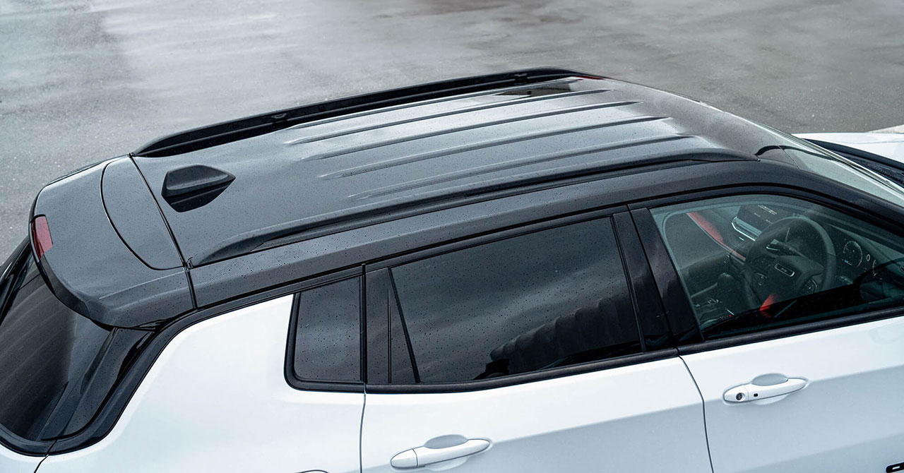 Jeep® Compass Black Shark